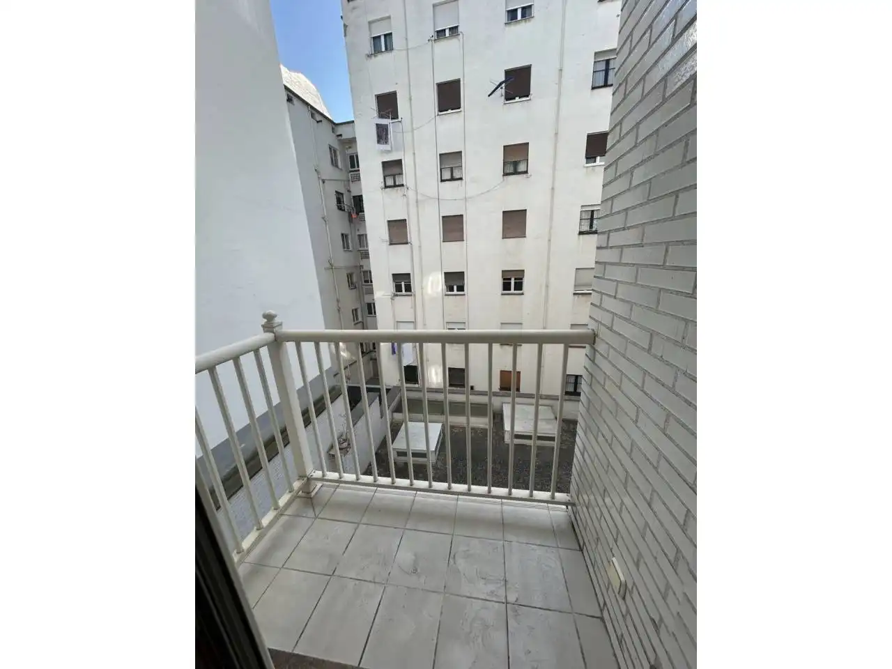 Apartament de lloguer a Calle ASTURIAS, Parque San Francisco - Uría