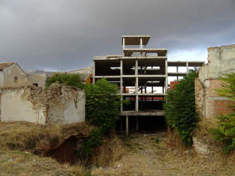 Single-family semi-detached for sale in PADILLA, Centro