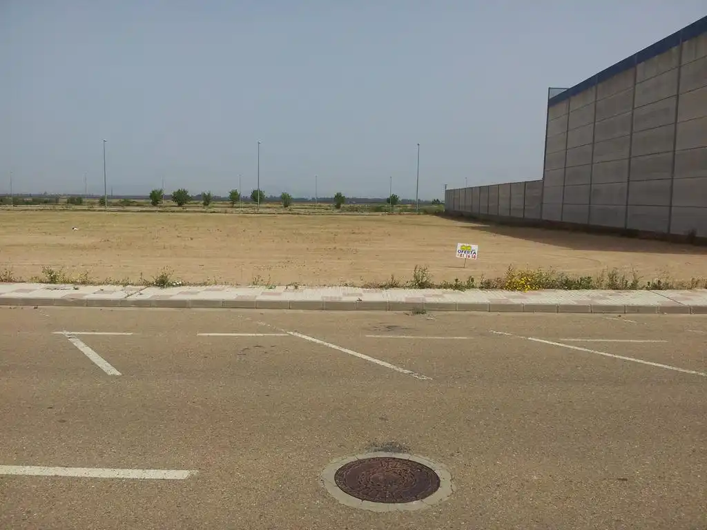 Terreni e lotti in vendita a Don Benito