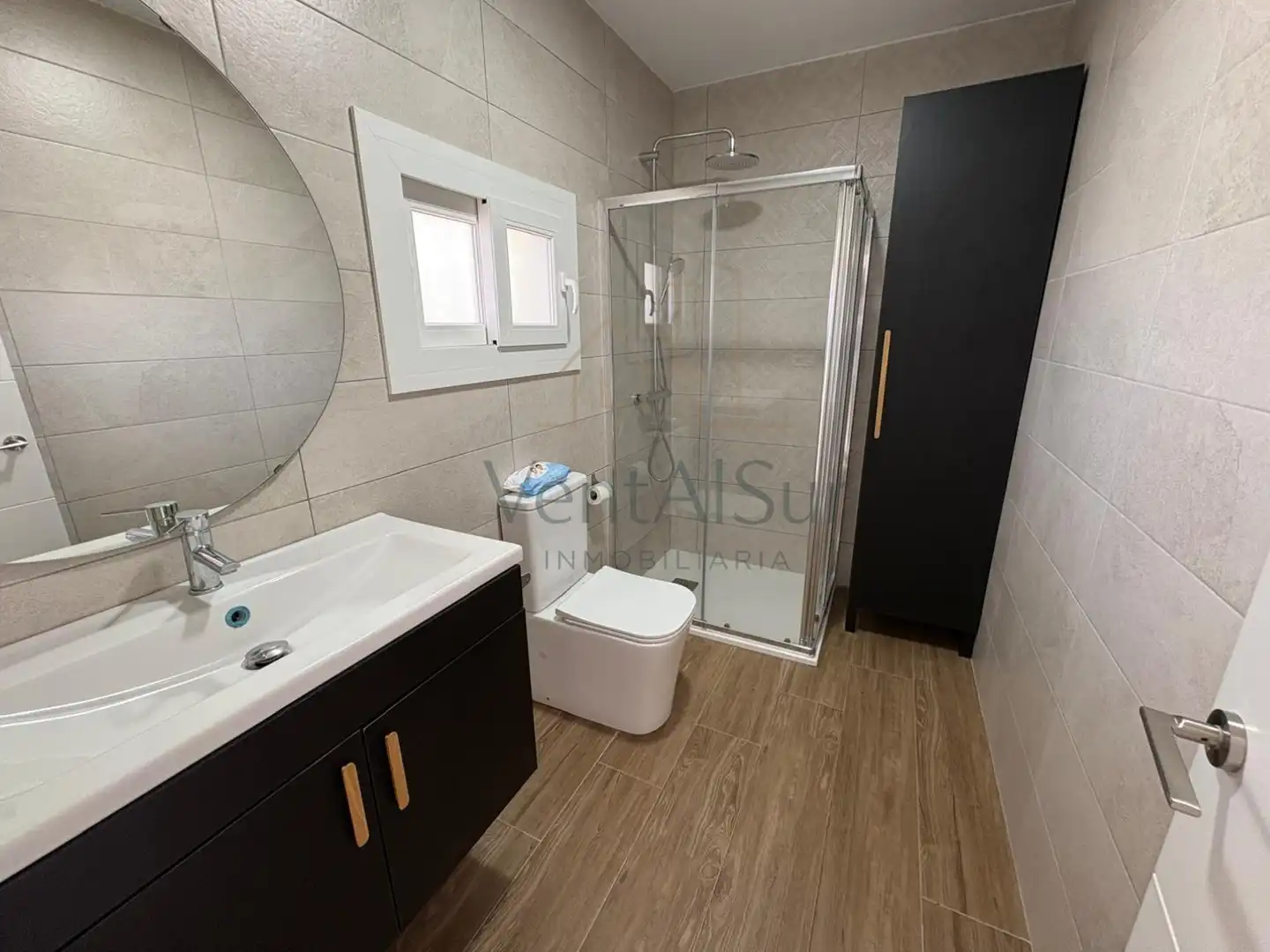 Bathroom of Houses for sale in Sanlúcar de Barrameda  with Air Conditioner, Terrace and Furnished