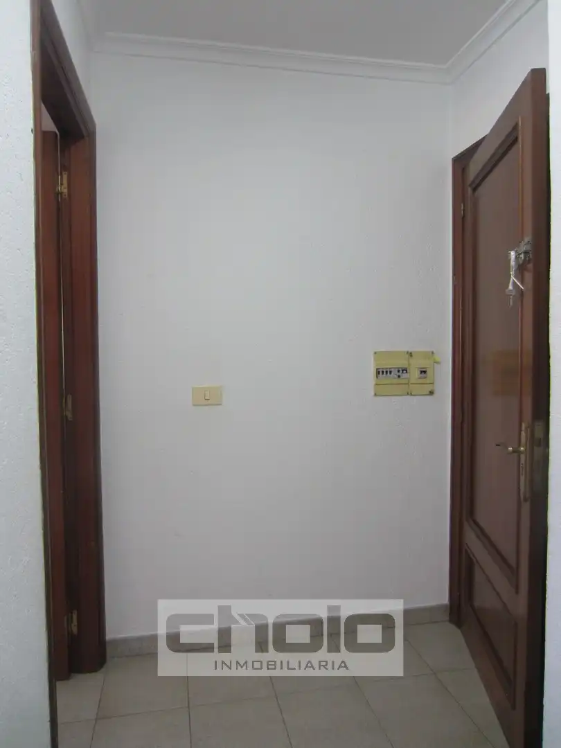Dormitori de Oficina de lloguer en Lugo