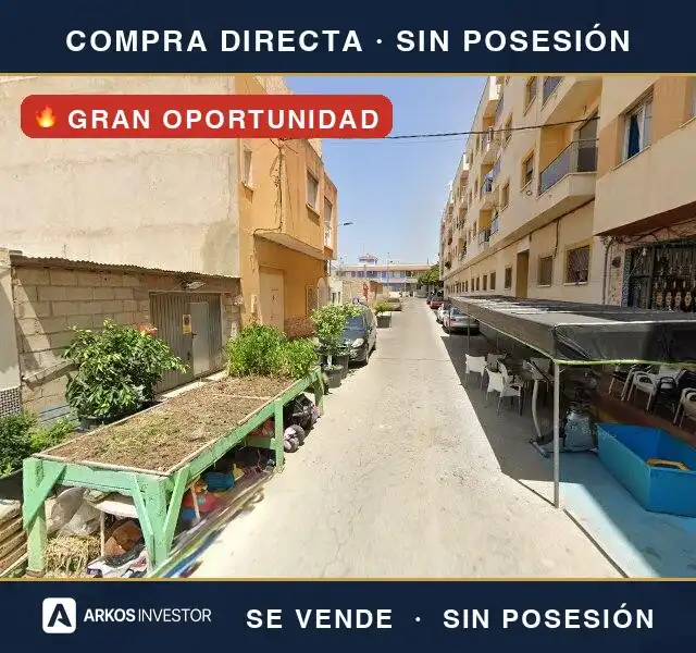 Vista exterior de Piso en venta en Águilas