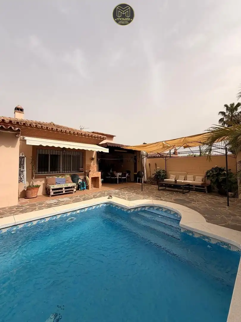 Casa con piscina in vendita a Pizarra, imagen 6