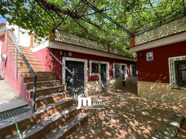 Casa-chalet en Venta en Cieza