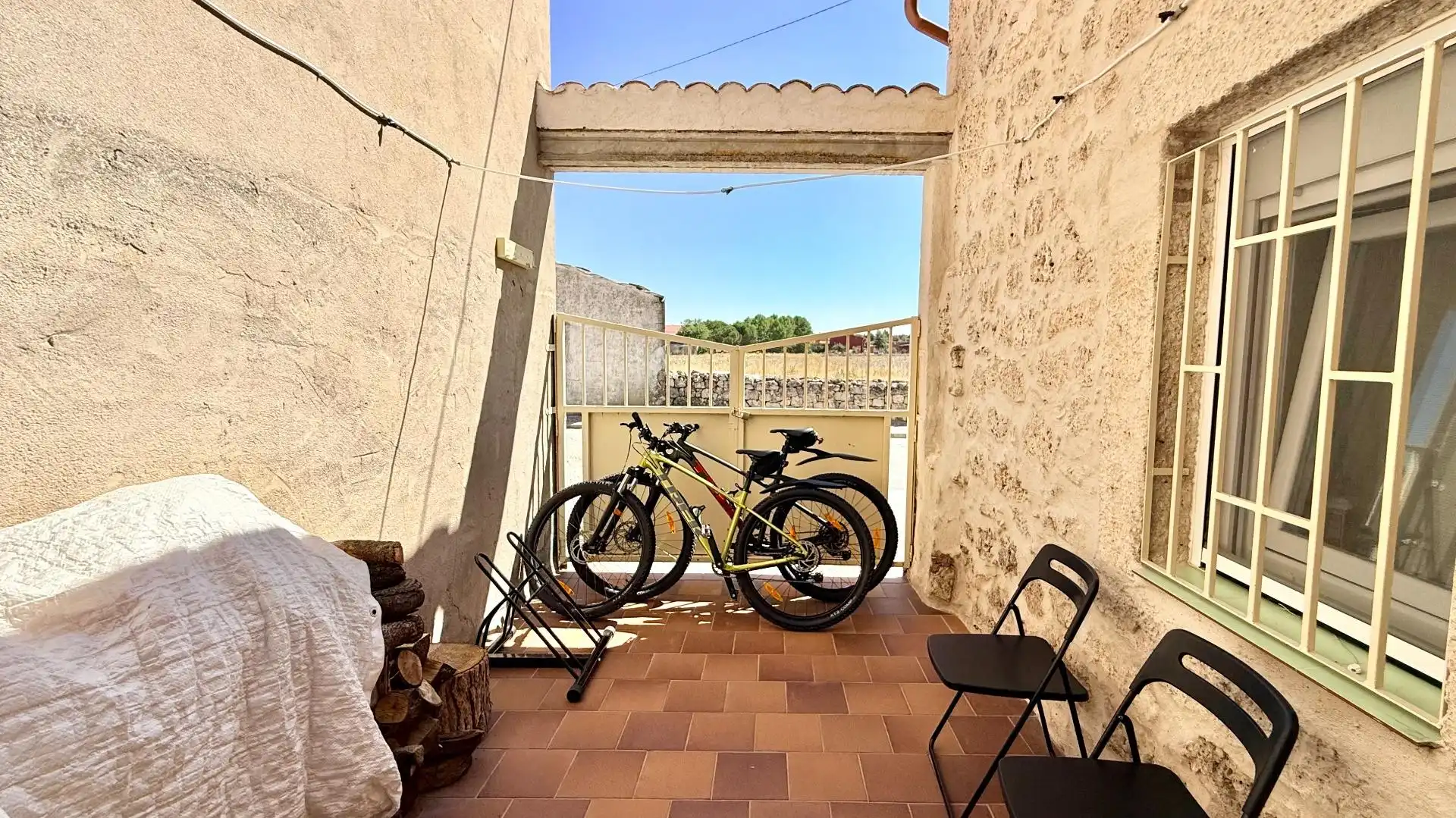 Terraza de Casa o chalet en venta en Cozuelos de Fuentidueña con Alarma
