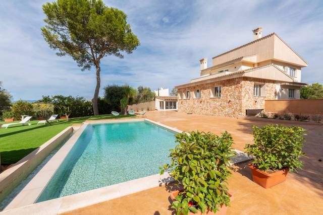Finca rústica en Venta en S'Aranjassa