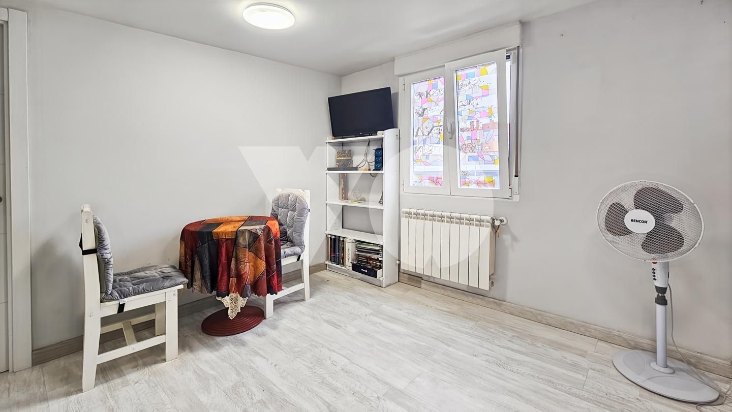 Bedroom of Flat for sale in  Madrid Capital  with Heating