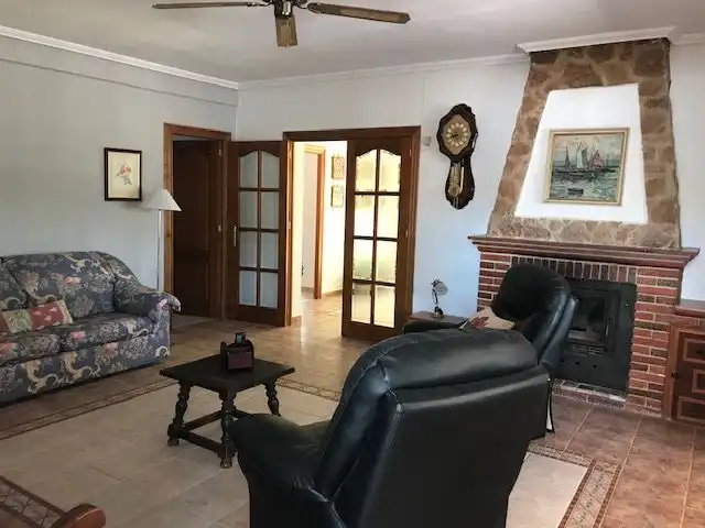 Casa o chalet de alquiler en Olocau, Valencia