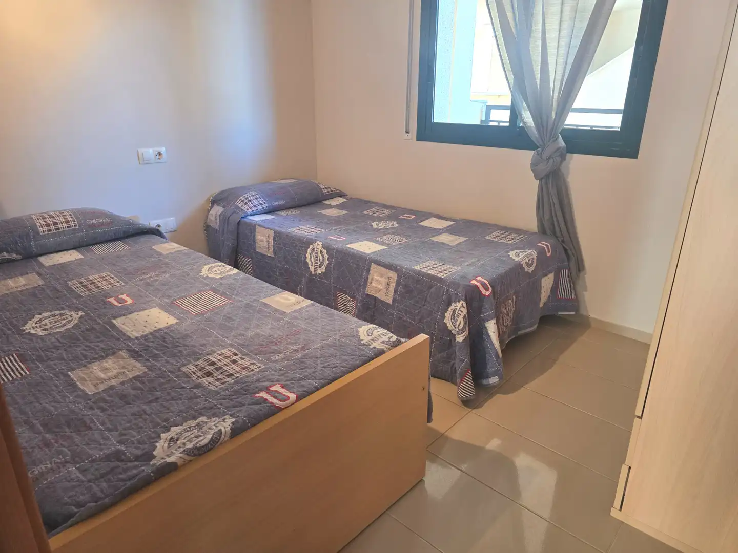 Schlafzimmer von Wohnungen zum Verkauf in Mont-roig del Camp mit Klimaanlage, Terrasse und Abstellraum