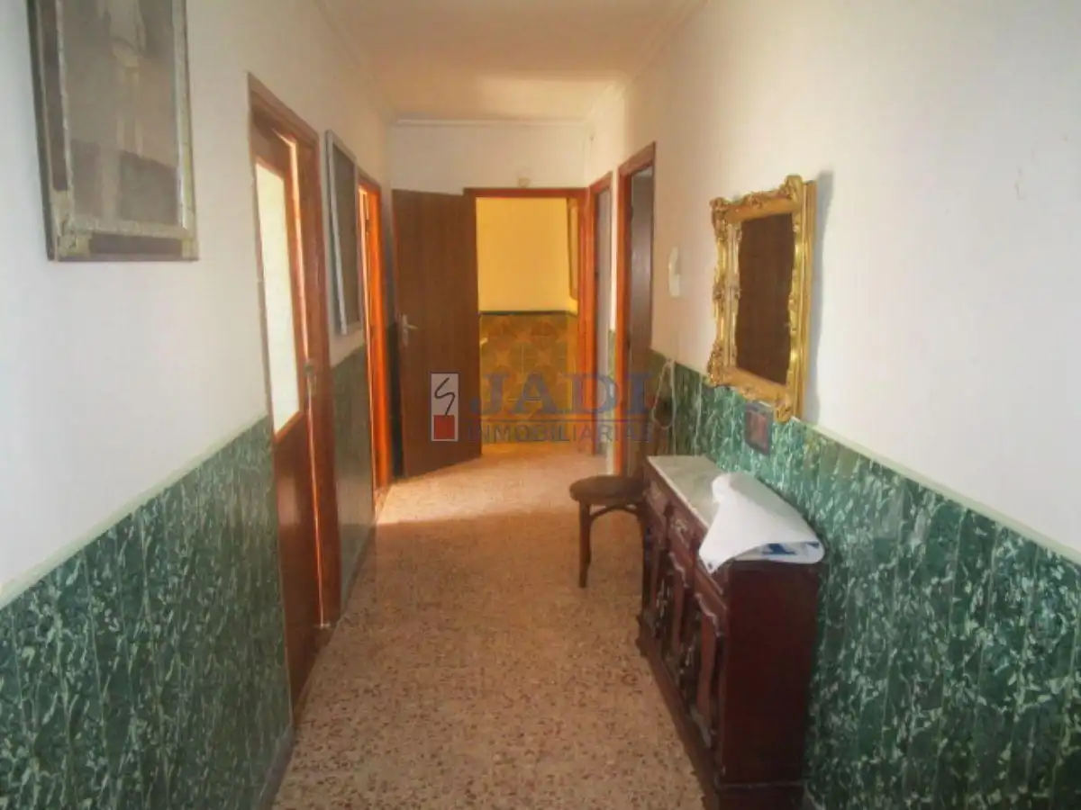 Casa o chalet en venta en San Carlos del Valle con Terraza, Trastero y Amueblado