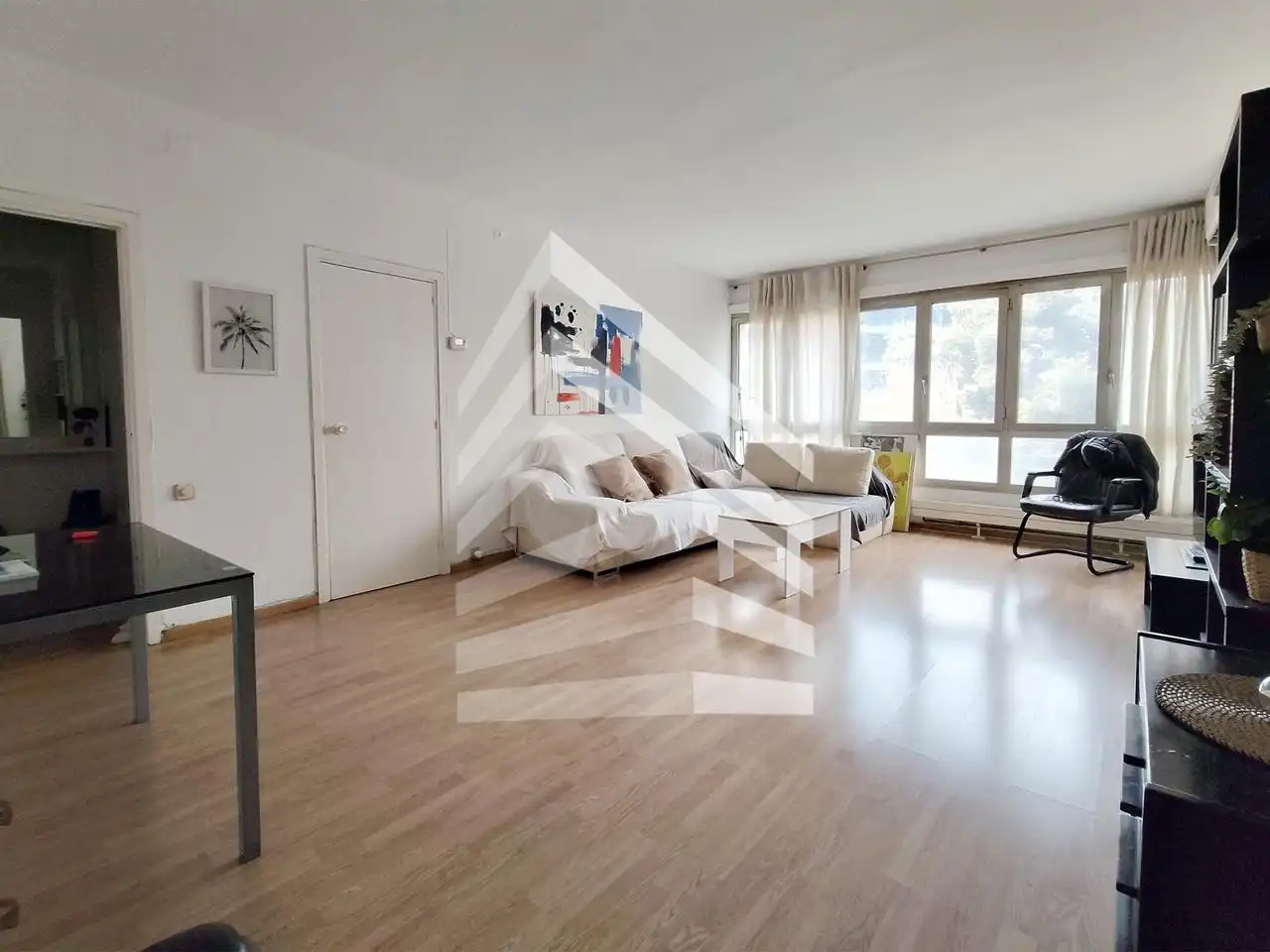 Sala d'estar de Pis en venda en Barcelona amb Calefacció i Terrassa