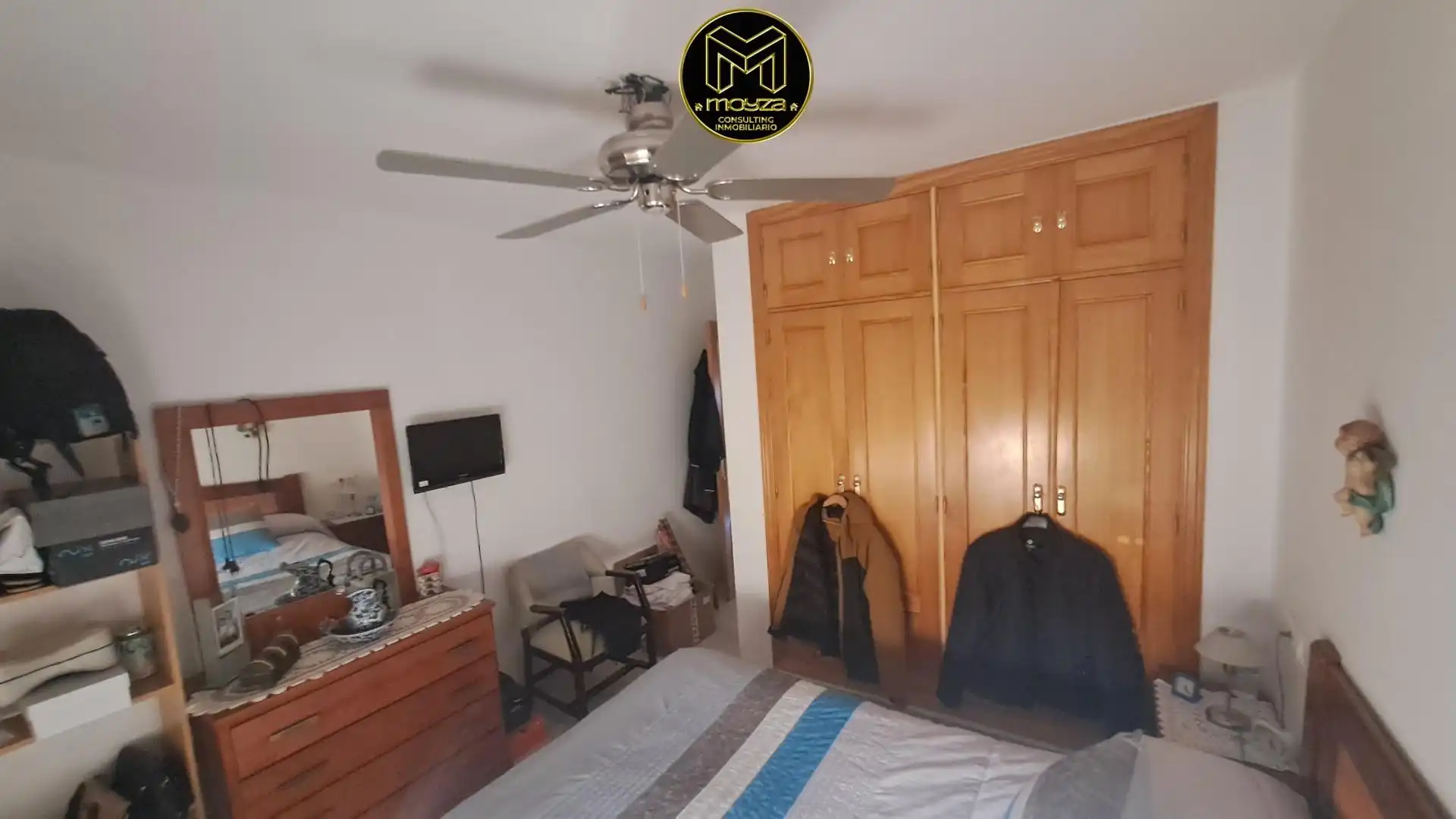 Schlafzimmer von Erdgeschoss zum Verkauf in La Guardia de Jaén mit Terrasse