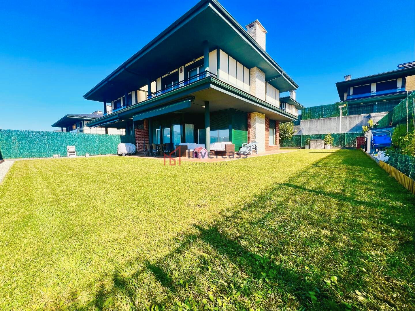 Exterior view of House or chalet for sale in Castro-Urdiales  with Heating, Private garden and Terrace