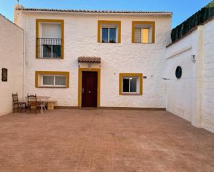 Vista exterior de Casa o xalet de lloguer en Antequera