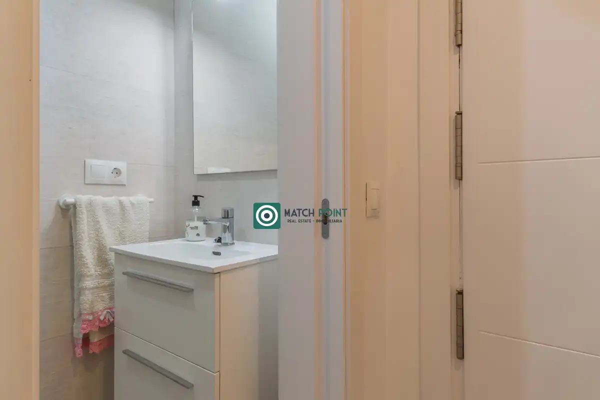 Bathroom of Flat for rent in Almuñécar  with Furnished
