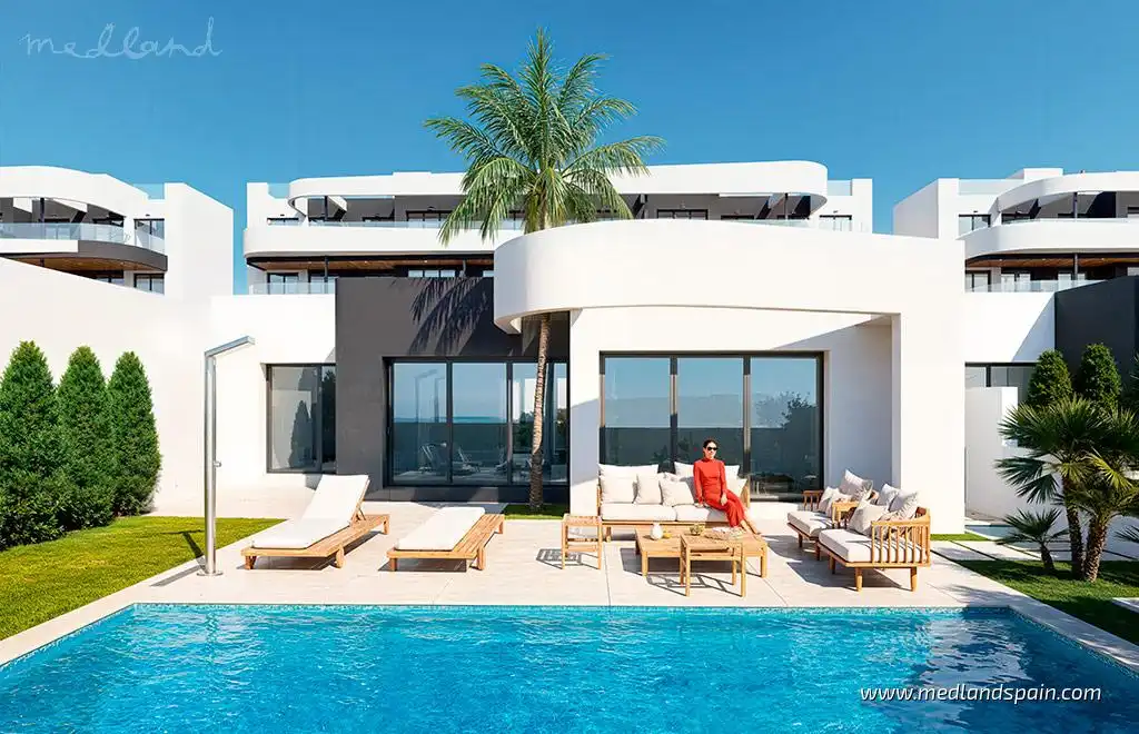 Villa mit Pool zum Verkauf in Las Lomas de Rame - Bahía Bella, imagen 3