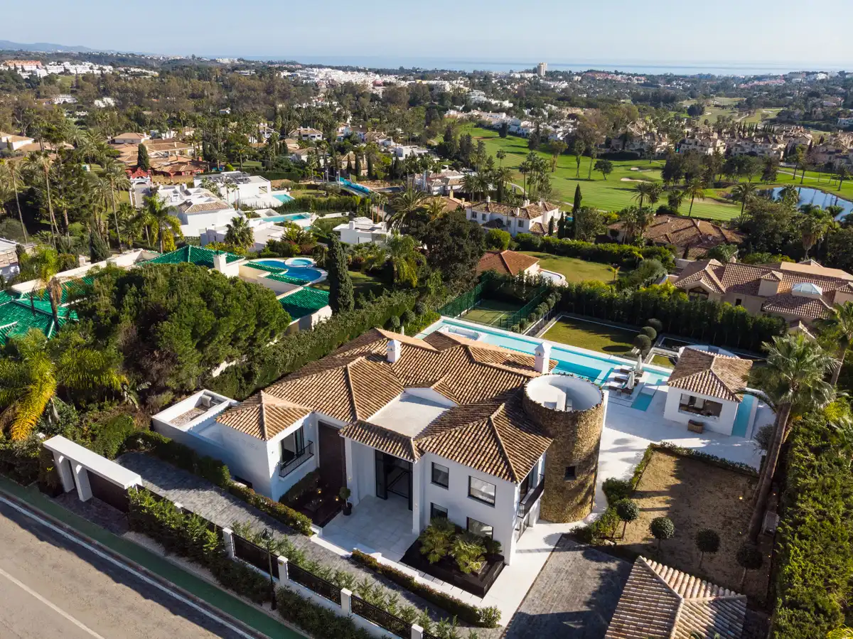 Villa mit Terrasse zum Verkauf in Nueva Andalucía, imagen 5