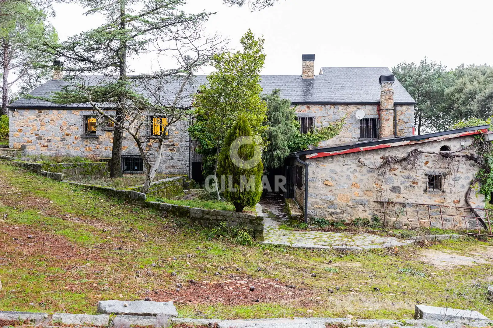 Vista exterior de Casa o xalet en venda en Collado Villalba amb Calefacció i Jardí privat