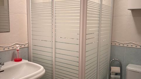 Foto 4 de Piso en venta en Avenida Vinteseis, 45, Boqueixón, A Coruña