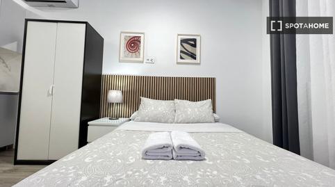 Foto 4 de Estudi per a compartir a Arapiles, Madrid