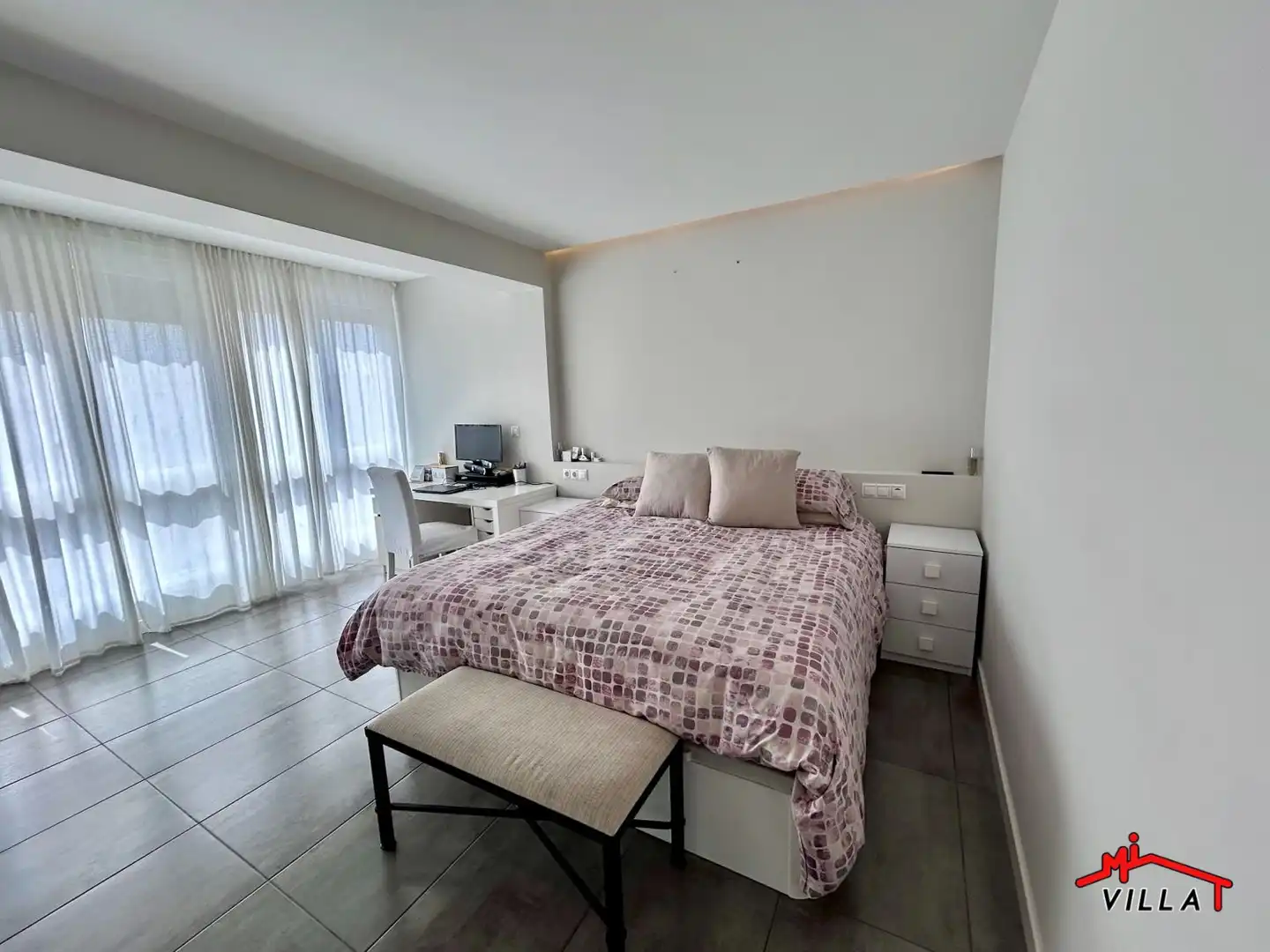 Habitación de Piso en venta en Laredo con Calefacción y Terraza