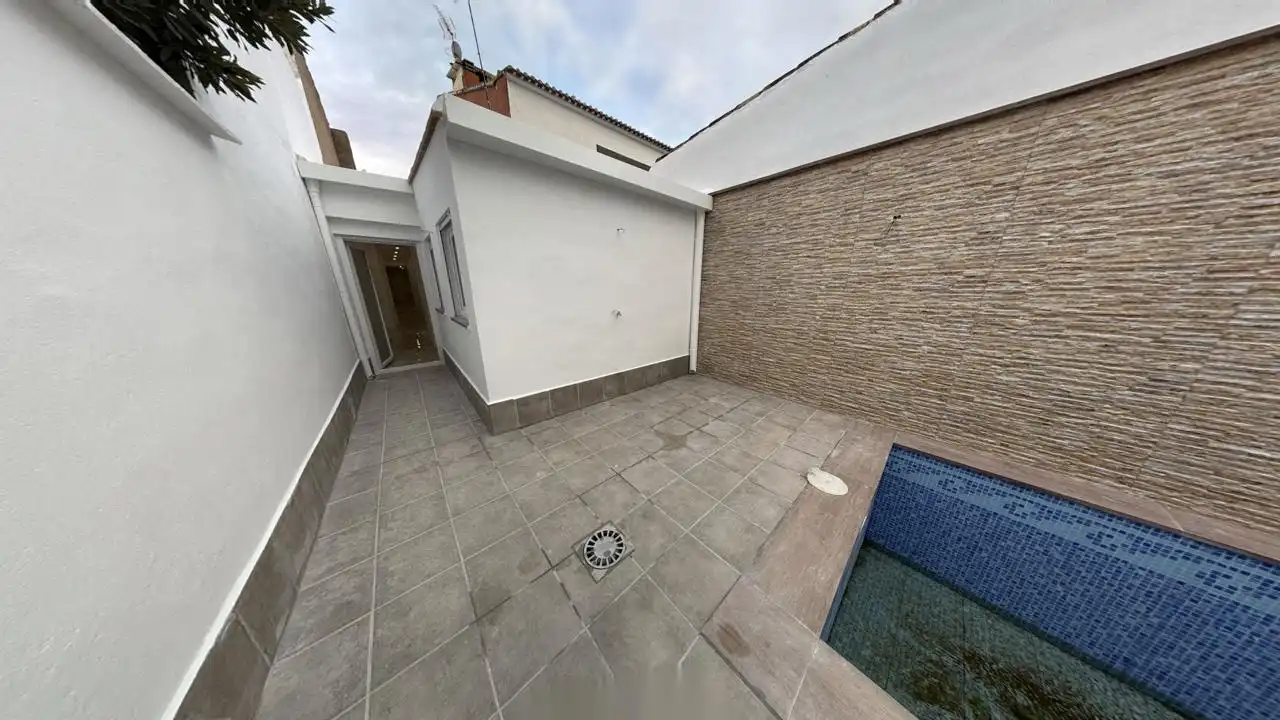 Piscina de Casa o chalet en venta en Tomelloso