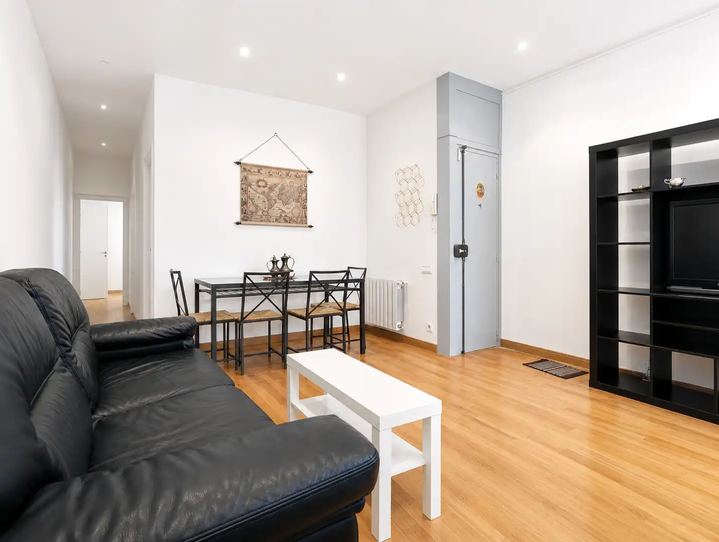Living room of Flat for sale in Barcelona  with Balcony
