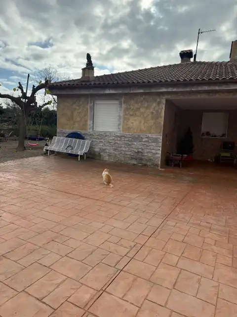 Vista exterior de Casa o xalet en venda en El Catllar  amb Aire condicionat i Moblat