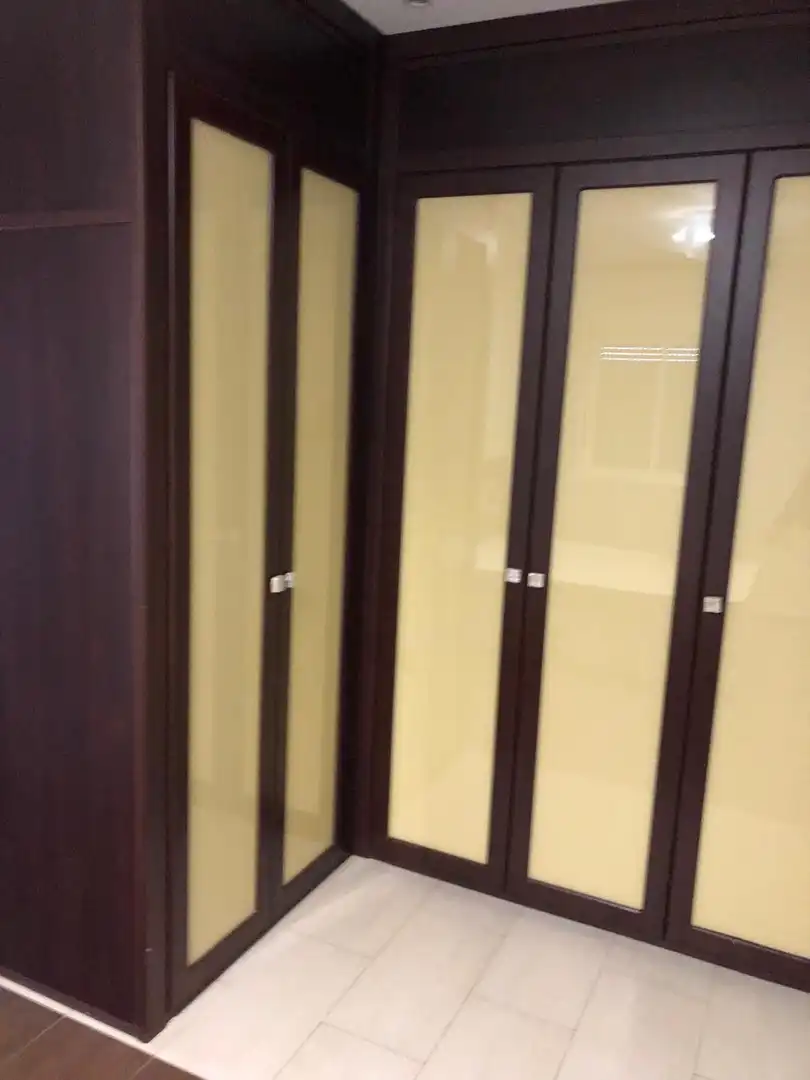 Habitación de Piso en venta en Sevilla con Aire acondicionado, Jardín privado y Trastero