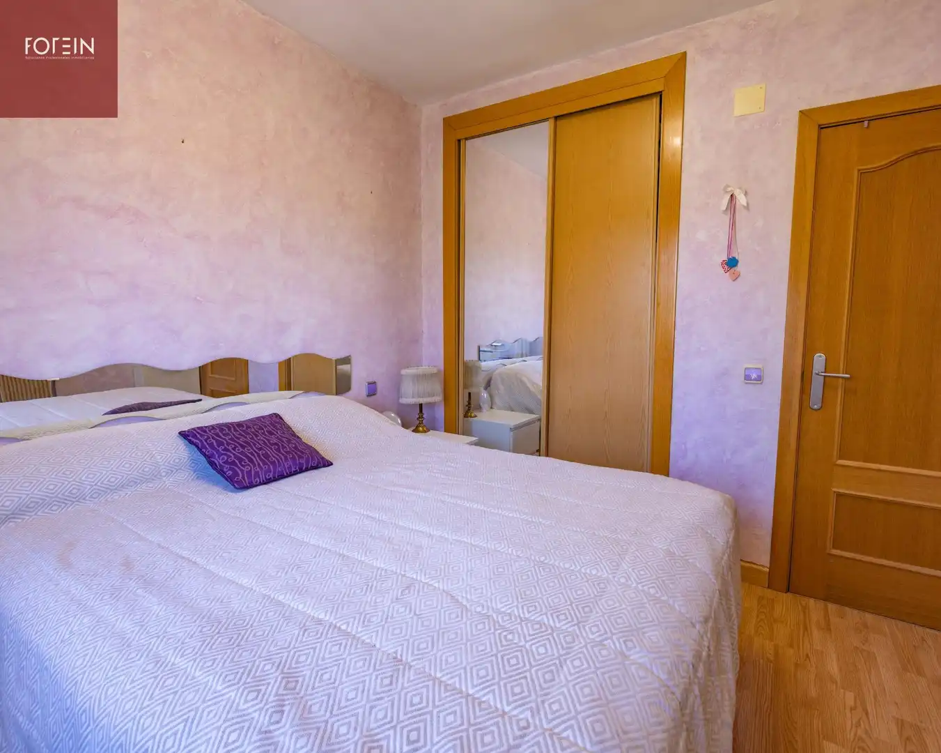 Habitación de Casa o chalet en venta en El Casar con Aire acondicionado, Calefacción y Jardín privado