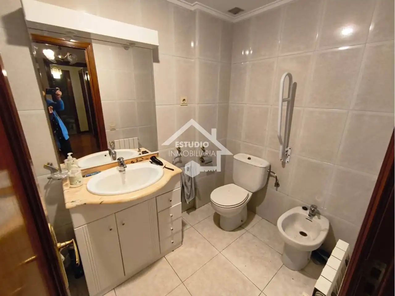 Baño de Piso en venta en Mendavia con Aire acondicionado, Calefacción y Parquet