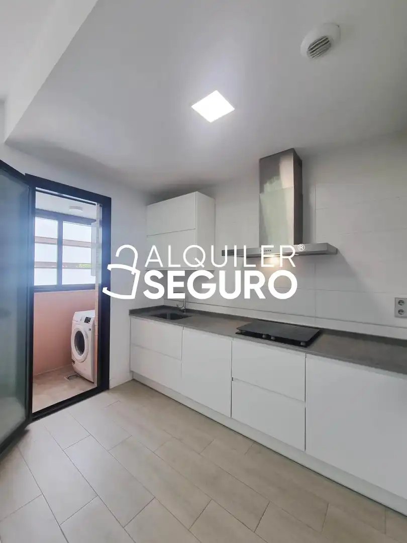 Cocina de Piso de alquiler en Boadilla del Monte con Aire acondicionado y Calefacción