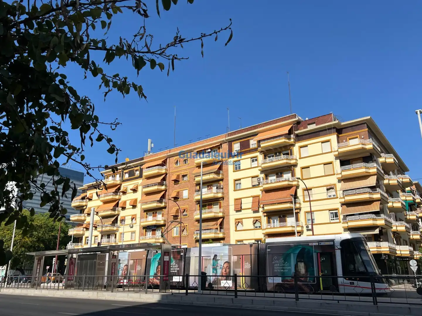 Wohnung zur Miete in EDUARDO DATO, La Buhaira