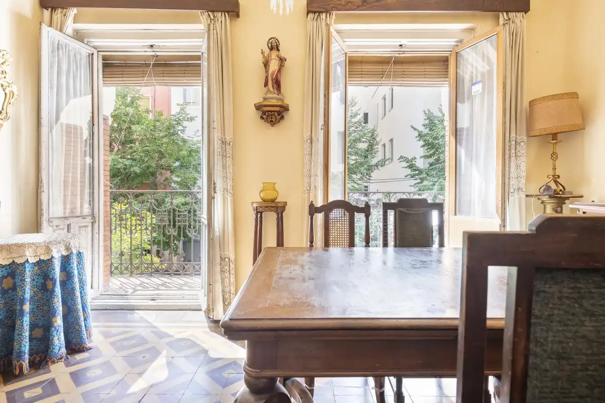 Piso con ascensor en venta en Calle del Buen Suceso, imagen 4