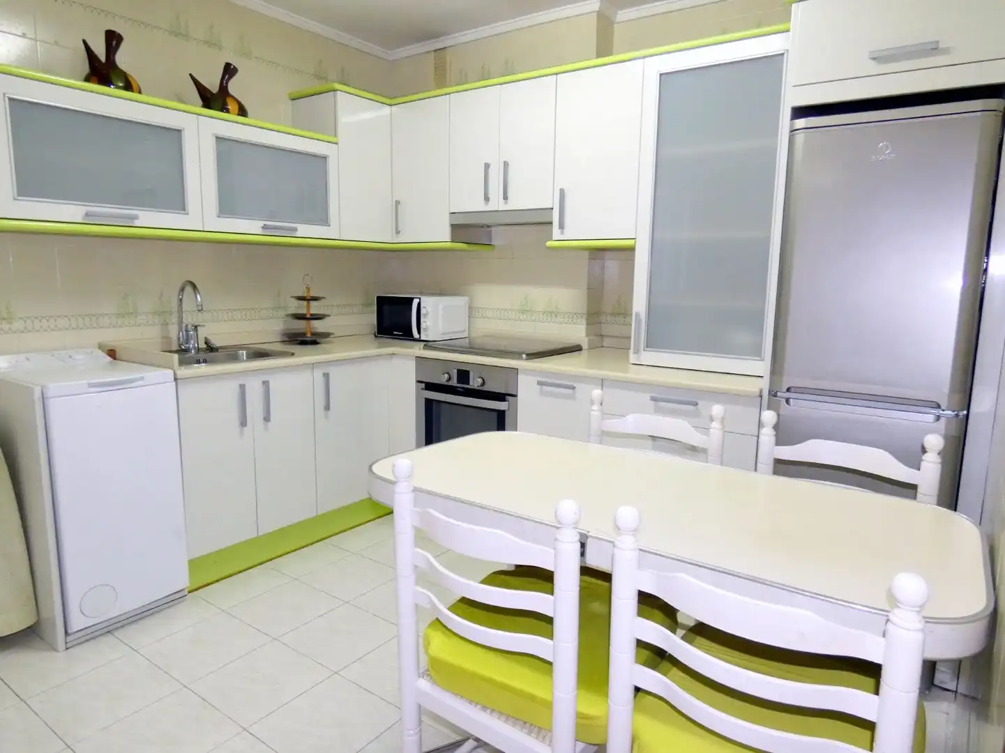 Flat for sale in Karmelo Kalea, Santutxu - Basarrate