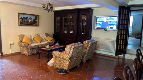 CASA CON GRAN FINCA, image 3