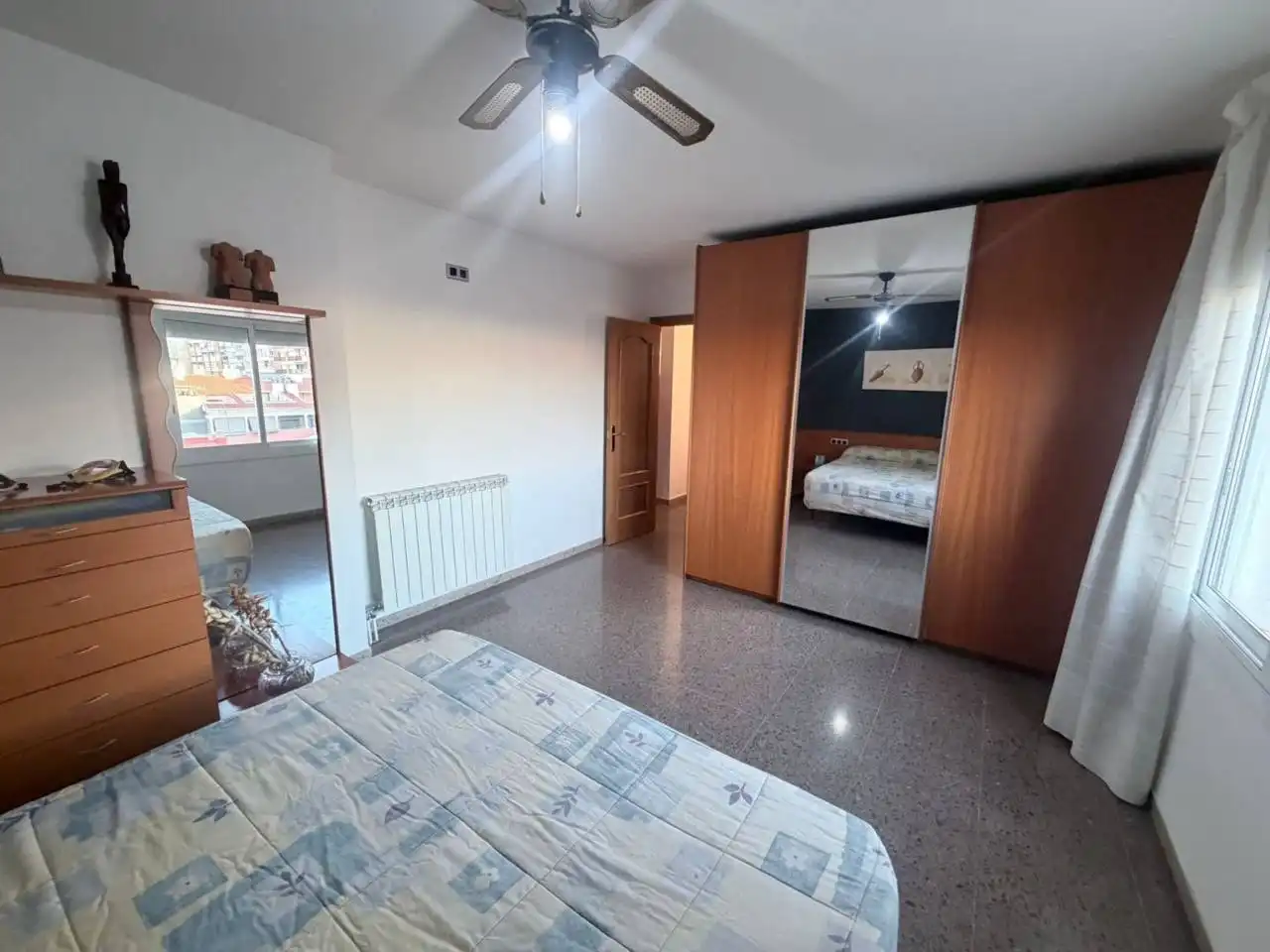Habitación de Piso en venta en Terrassa con Aire acondicionado, Calefacción y Terraza