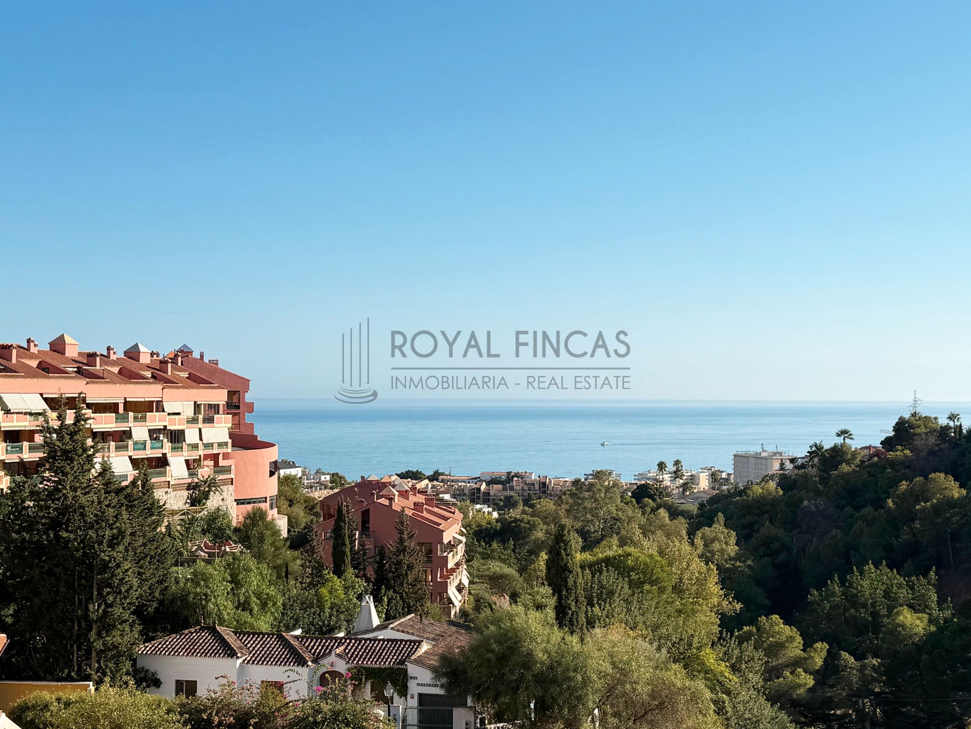 Exterior view of Attic for sale in Fuengirola  with Air Conditioner, Heating and Terrace