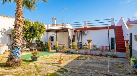 Foto 4 de Casa adosada en venda a Lopaz, 20, Umbrete, Sevilla
