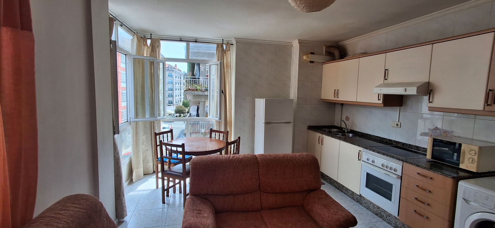 Kitchen of Flat for sale in Boiro  with Storage room, Furnished and Oven