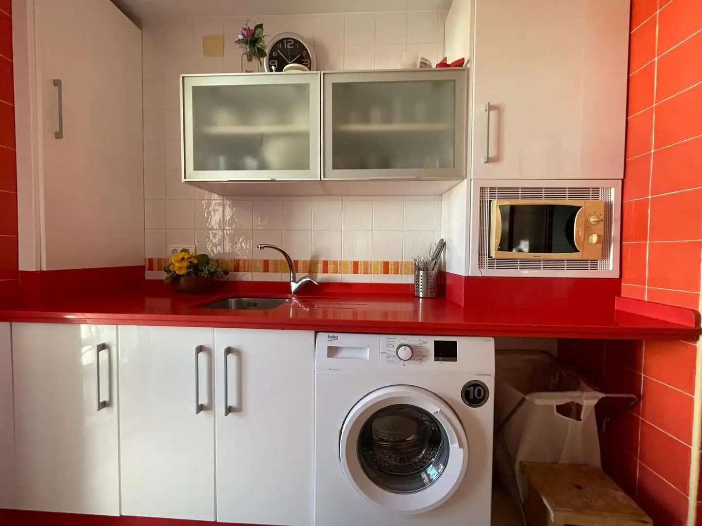 Cocina de Apartamento de alquiler en El Rompido con Aire acondicionado, Calefacción y Amueblado