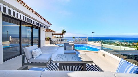 Foto 2 de Casa o chalet en venta en Avenida Europa, 28, San Eugenio Alto, Adeje