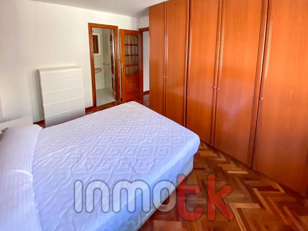 Habitación de Piso en venta en A Coruña Capital  con Parquet y Trastero