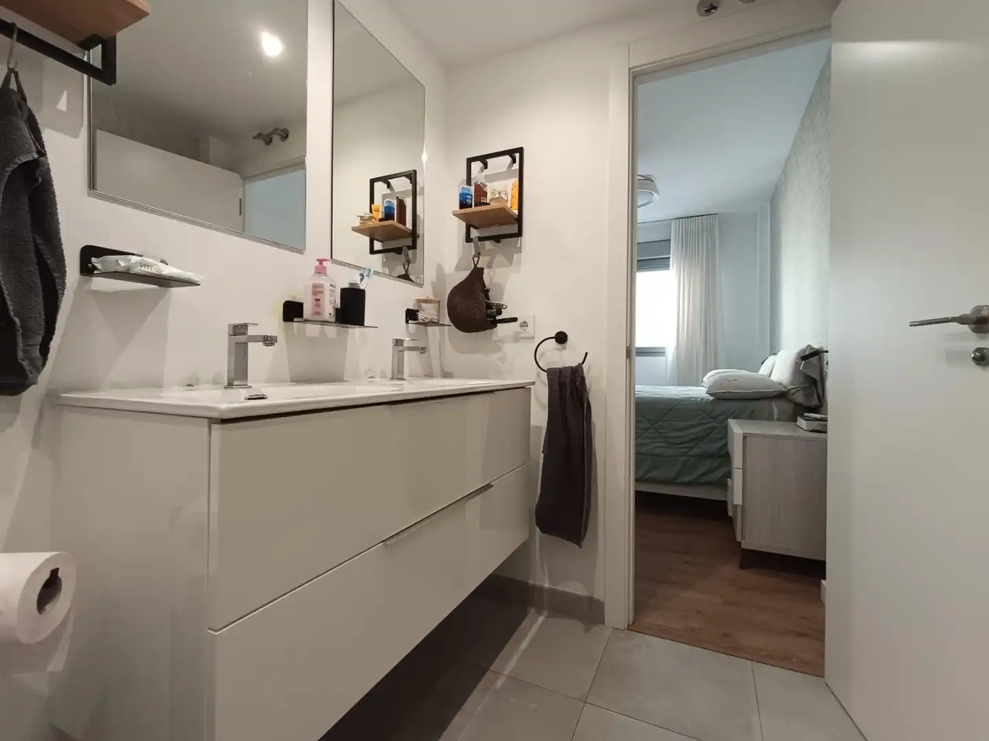 Badezimmer von Wohnung zum Verkauf in Córdoba mit Klimaanlage, Heizung und Privatgarten