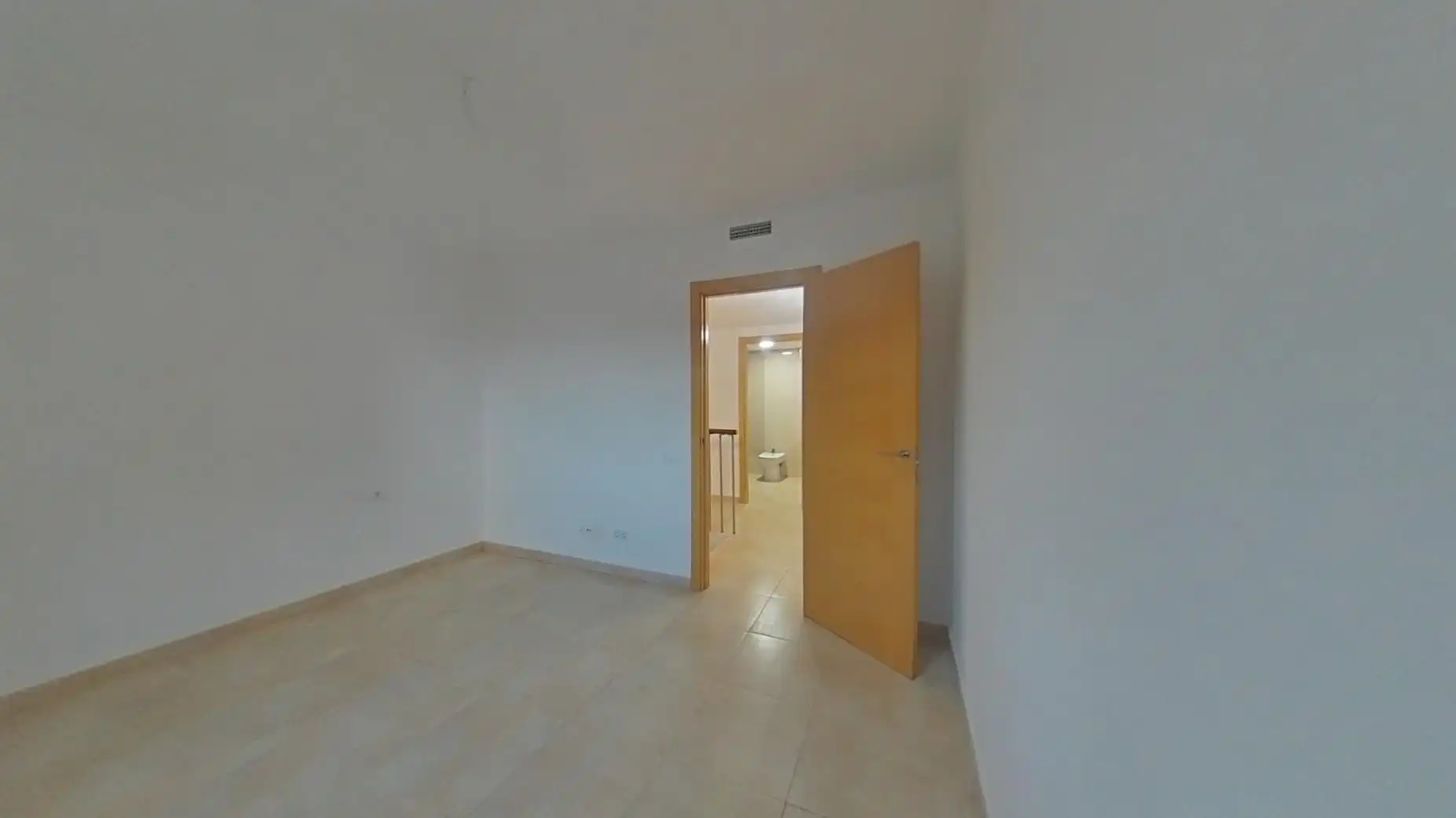 Duplexes for sale in Santa Coloma de Gramenet  with Heating