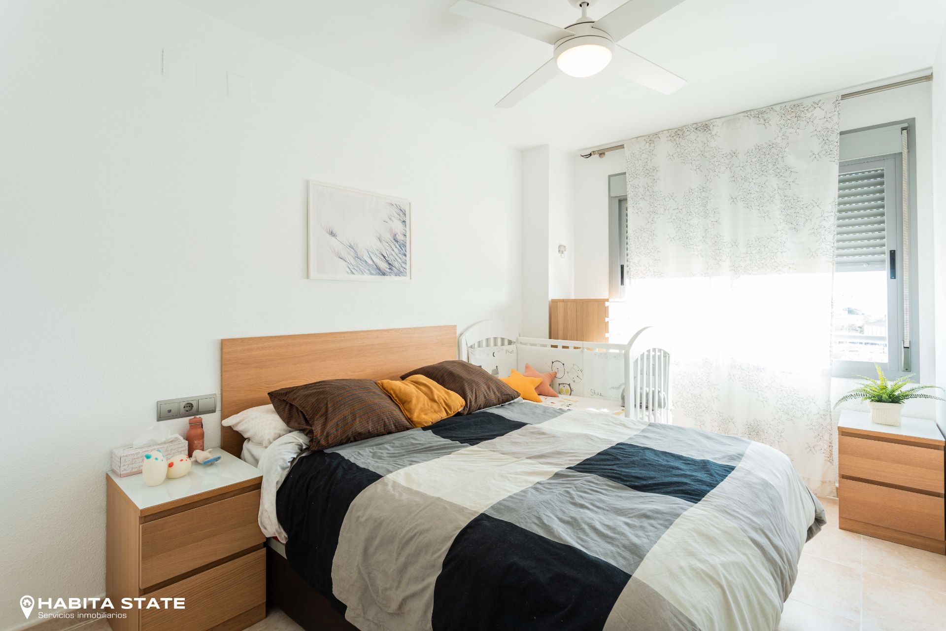 Bedroom of Flat for sale in  Almería Capital  with Air Conditioner, Private garden and Terrace