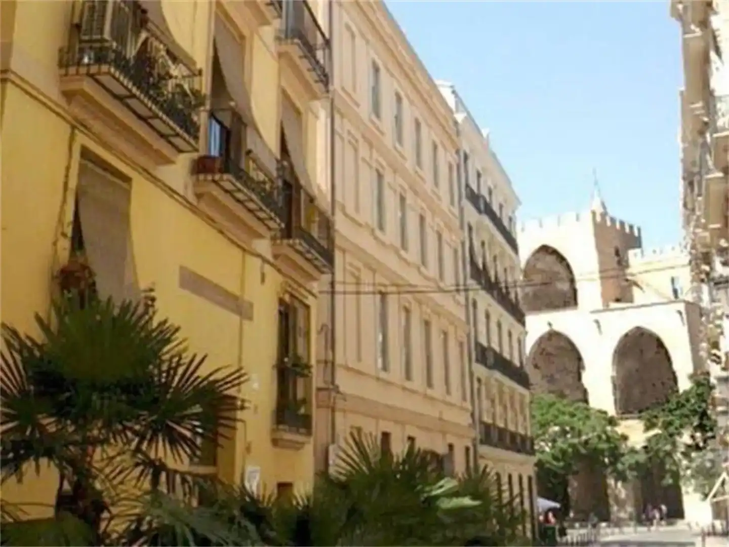 Außenansicht von Wohnungen zur Miete in Valencia mit Klimaanlage und Möbliert