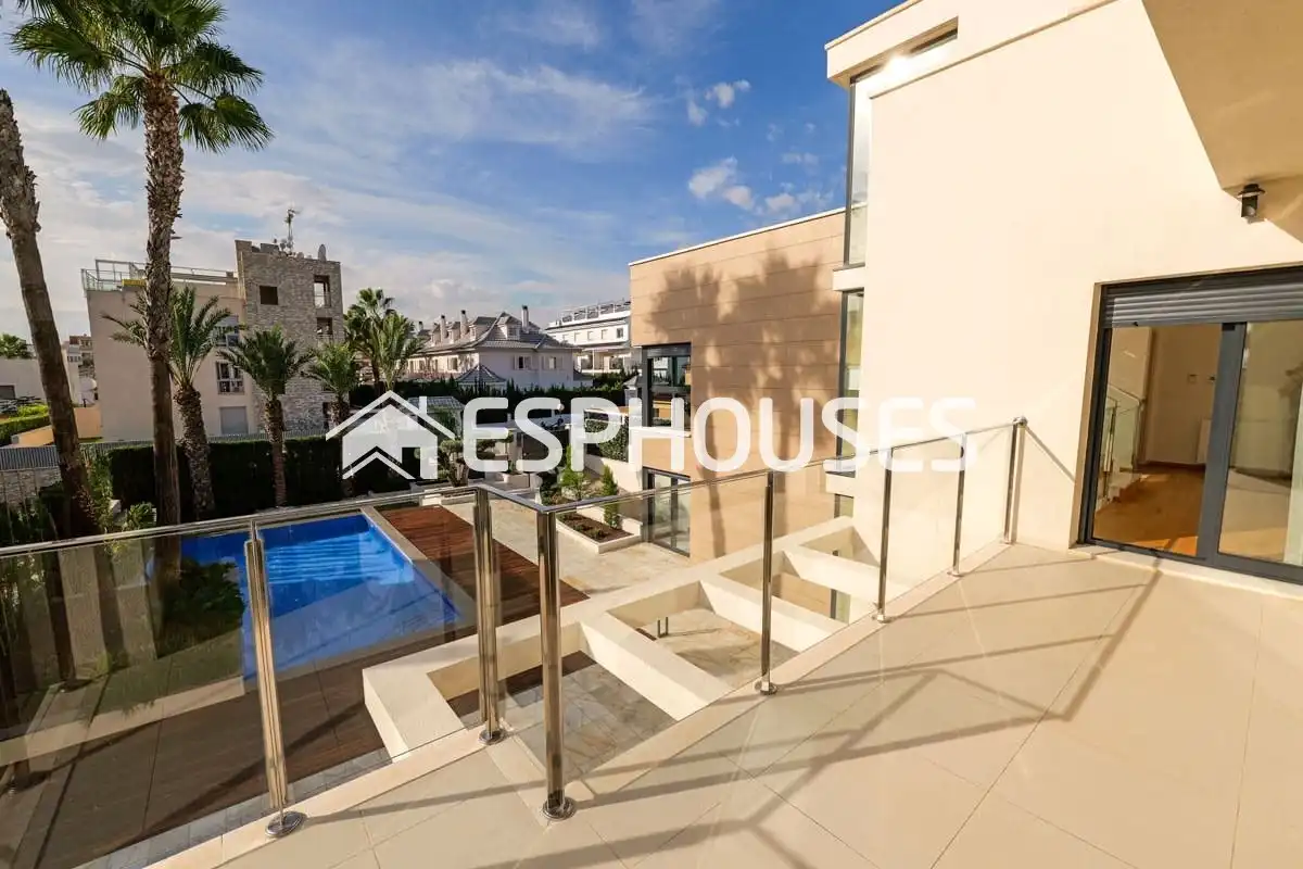 Chalet con terraza en venta en Playa del Acequión, Náufragos y Rocío del Mar, imagen 21