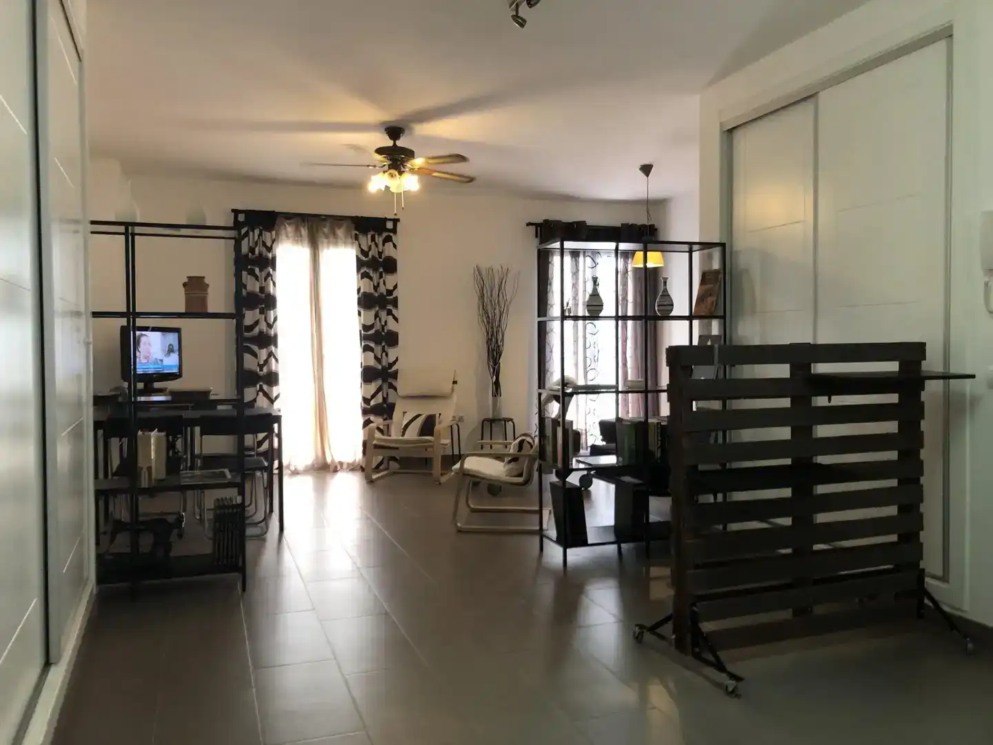 Sala de estar de Piso en venta en Antequera con Aire acondicionado, Trastero y Amueblado