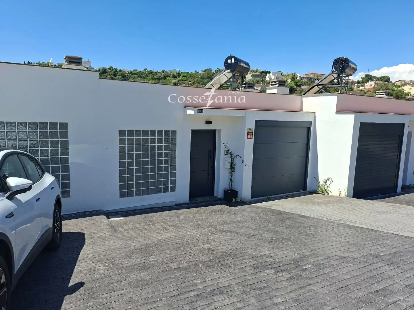 Vista exterior de Casa adosada en venda en Calafell amb Calefacció i Terrassa